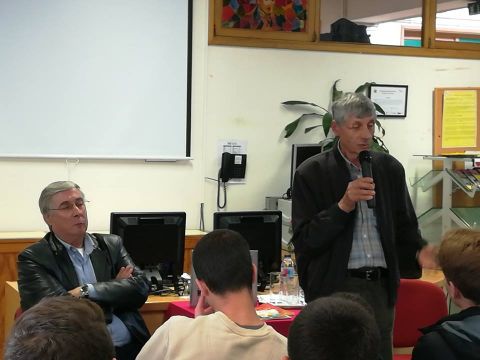25 de Abril na Escola